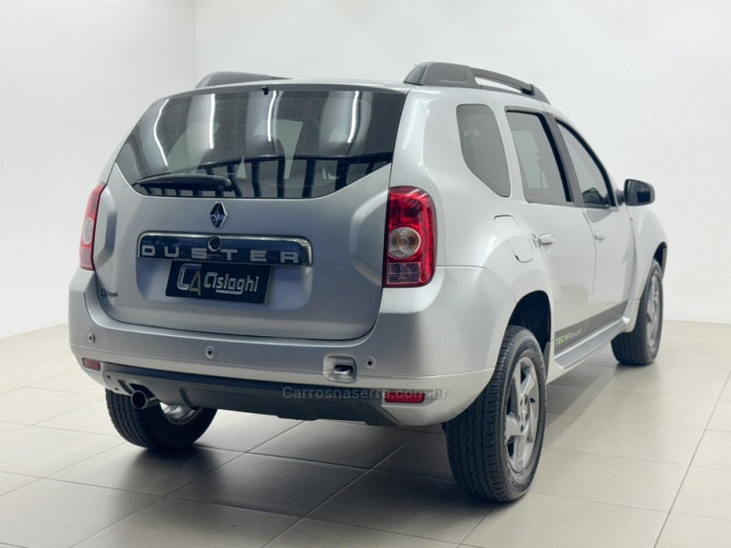 DUSTER 2.0 TECH ROAD 4X2 16V FLEX 4P AUTOMÁTICO - 2015 - CARLOS BARBOSA