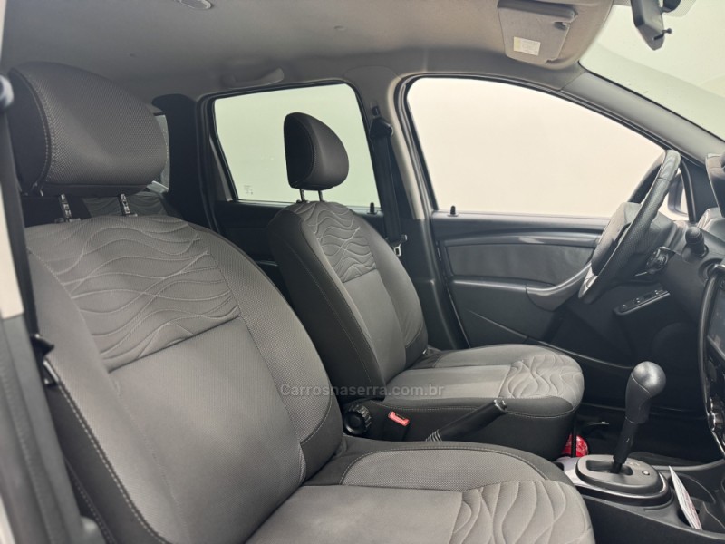 DUSTER 2.0 TECH ROAD 4X2 16V FLEX 4P AUTOMÁTICO - 2015 - CARLOS BARBOSA