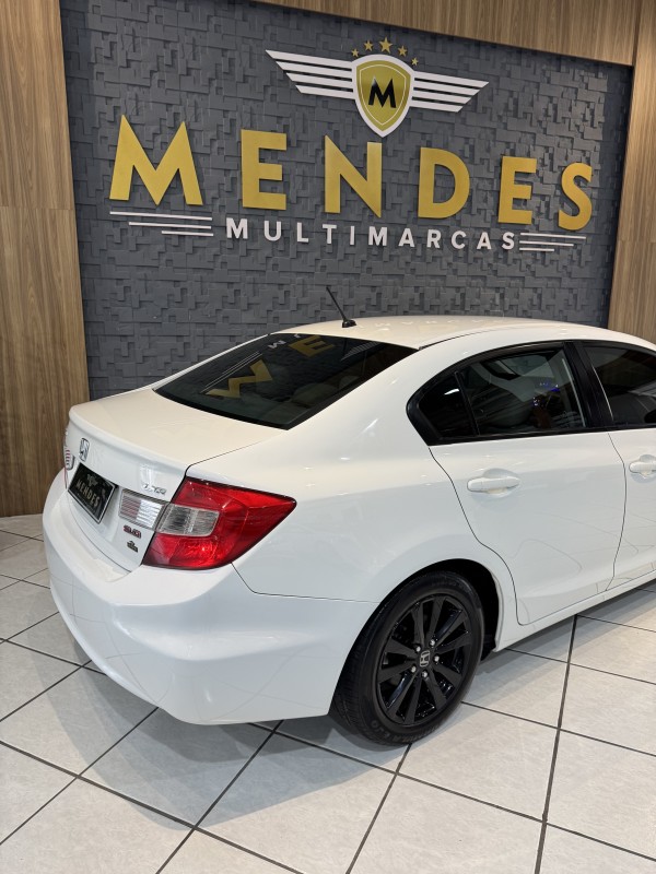 CIVIC 2.0 LXR 16V FLEX 4P AUTOMÁTICO - 2014 - NOVO HAMBURGO