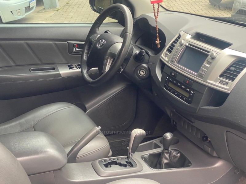 HILUX 3.0 SRV 4X4 CD 16V TURBO INTERCOOLER DIESEL 4P AUTOMÁTICO - 2013 - CAXIAS DO SUL