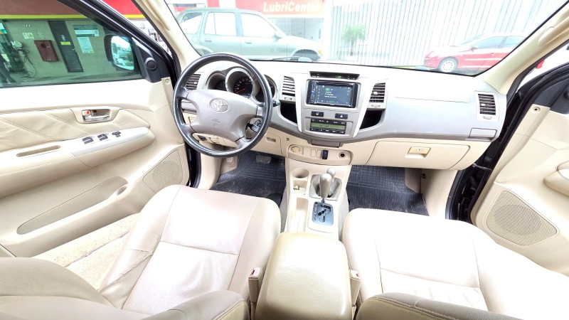 HILUX SW4 3.0 SRV 4X4 16V TURBO INTERCOOLER DIESEL 4P AUTOMÁTICO - 2007 - CAXIAS DO SUL