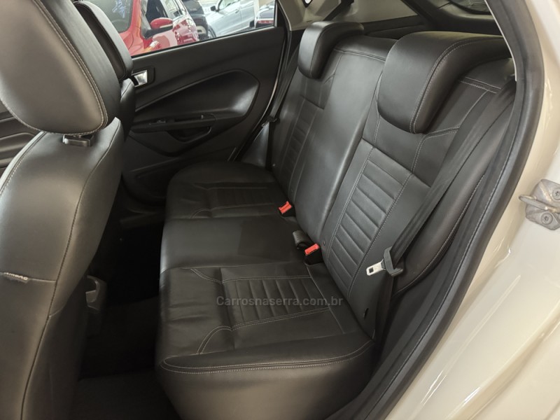 FIESTA 1.6 TITANIUM HATCH 16V FLEX 4P AUTOMÁTICO - 2014 - FLORES DA CUNHA
