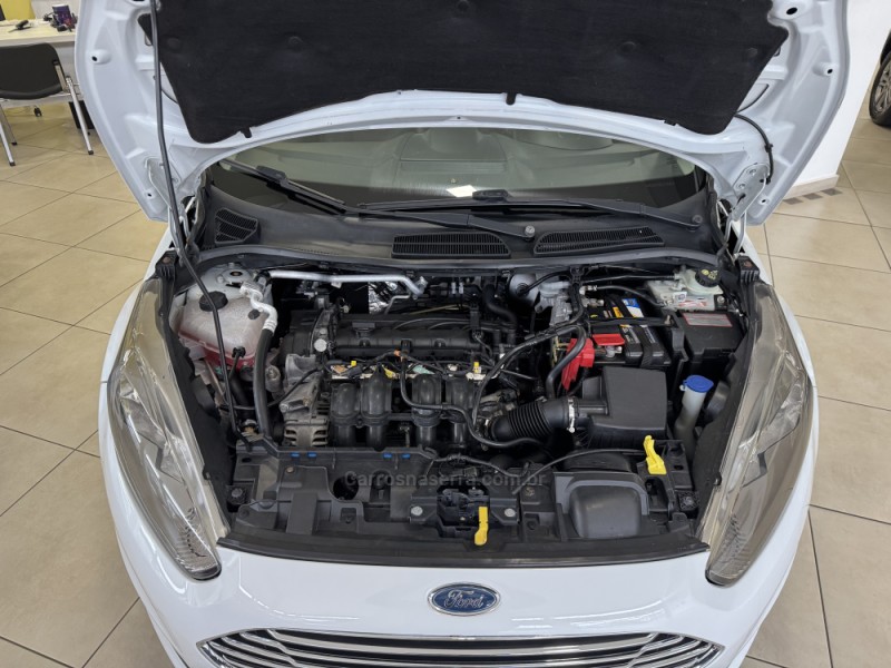 FIESTA 1.6 TITANIUM HATCH 16V FLEX 4P AUTOMÁTICO - 2014 - FLORES DA CUNHA
