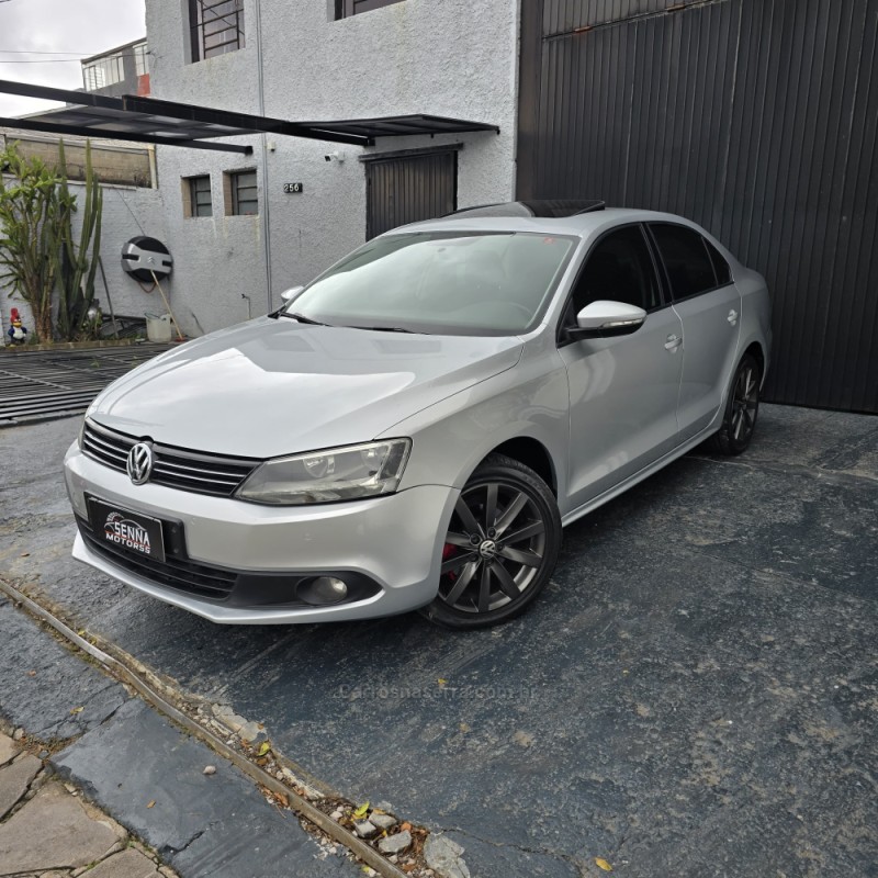 JETTA 2.0 COMFORTLINE FLEX 4P TIPTRONIC - 2012 - CAXIAS DO SUL