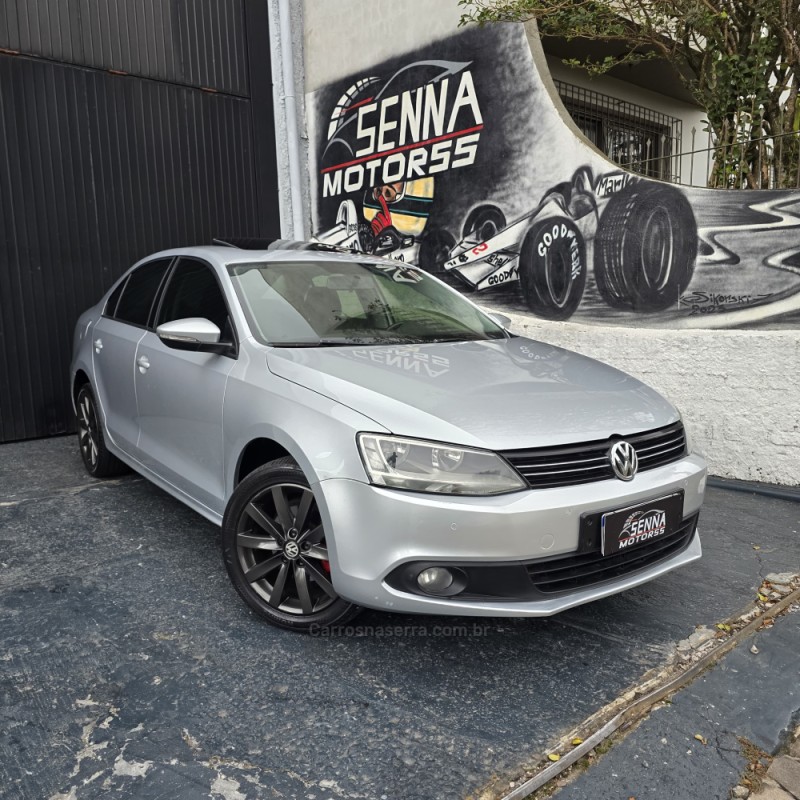 JETTA 2.0 COMFORTLINE FLEX 4P TIPTRONIC - 2012 - CAXIAS DO SUL
