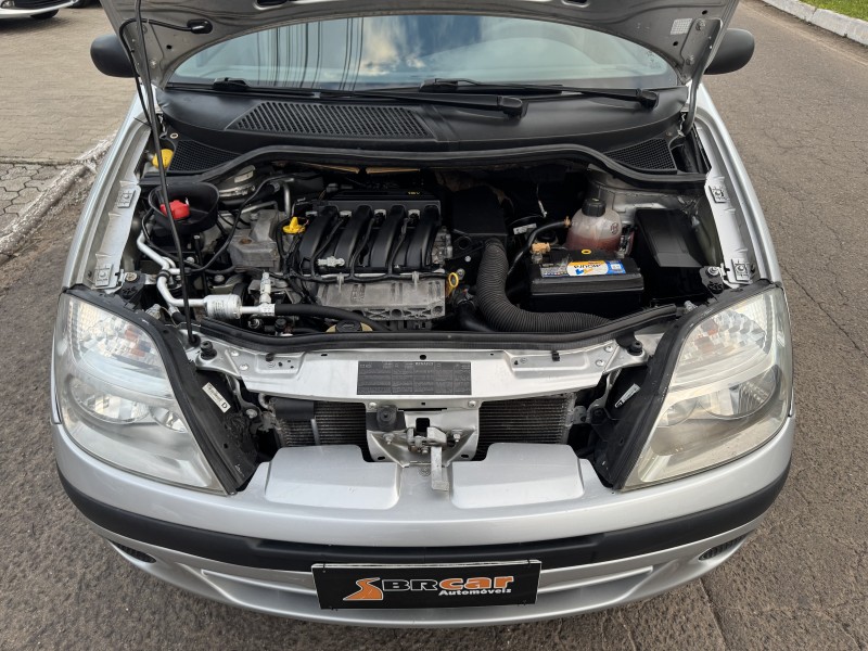 SCÉNIC 1.6 AUTHENTIQUE 16V FLEX 4P MANUAL - 2009 - DOIS IRMãOS