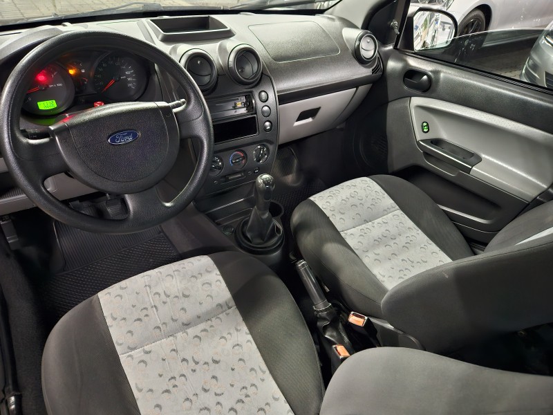FIESTA 1.0 MPI CLASS HATCH 8V FLEX 4P MANUAL - 2009 - CAXIAS DO SUL