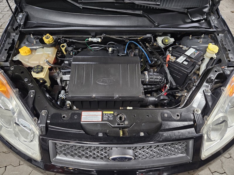 FIESTA 1.0 MPI CLASS HATCH 8V FLEX 4P MANUAL - 2009 - CAXIAS DO SUL