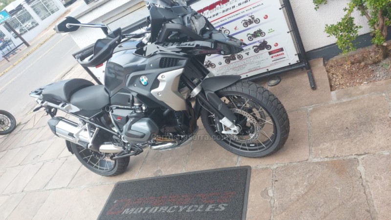 R 1250 GS PREMIUM TRIPLE BLACK - 2023 - CAXIAS DO SUL