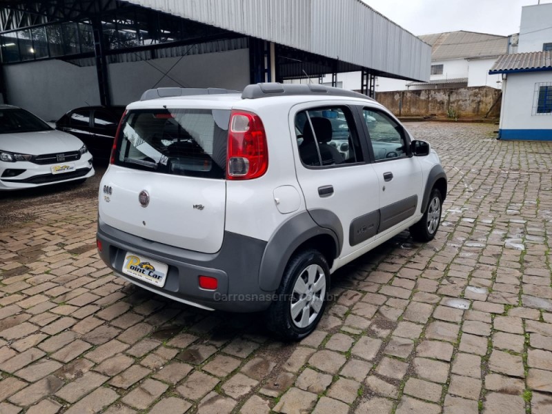 UNO 1.0 EVO WAY 8V FLEX 4P MANUAL - 2013 - VACARIA