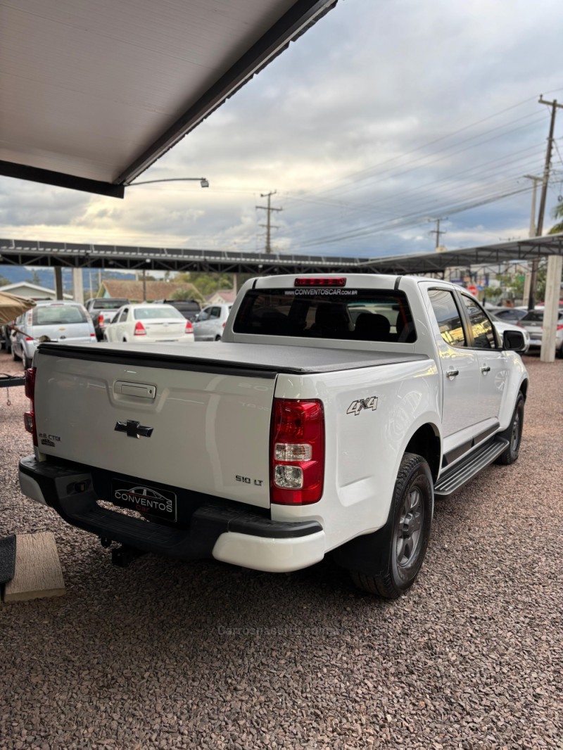 S10 2.8 LT 4X4 CD 16V TURBO DIESEL 4P AUTOMÁTICO - 2013 - LAJEADO