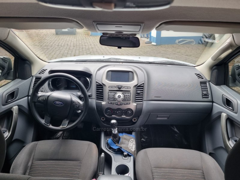 RANGER 3.2 XLS 4X4 CD 20V DIESEL 4P MANUAL - 2015 - VACARIA