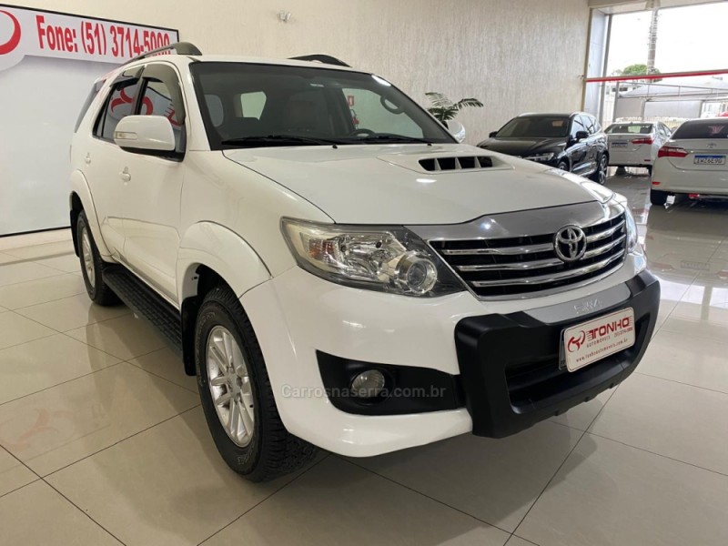 hilux sw4 3.0 srv 4x4 16v turbo intercooler diesel 4p automatico 2015 lajeado