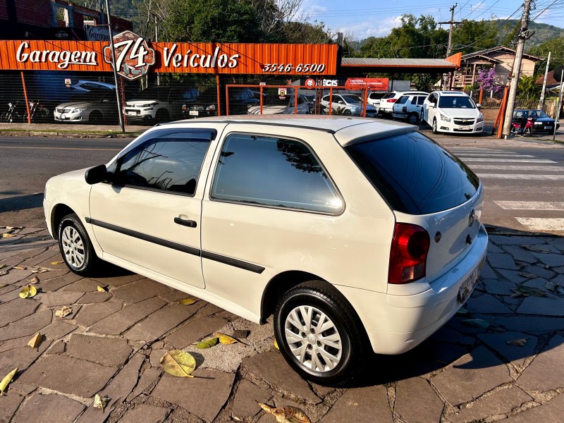 GOL 1.0 MI 8V FLEX 2P MANUAL G.IV - 2014 - TRêS COROAS