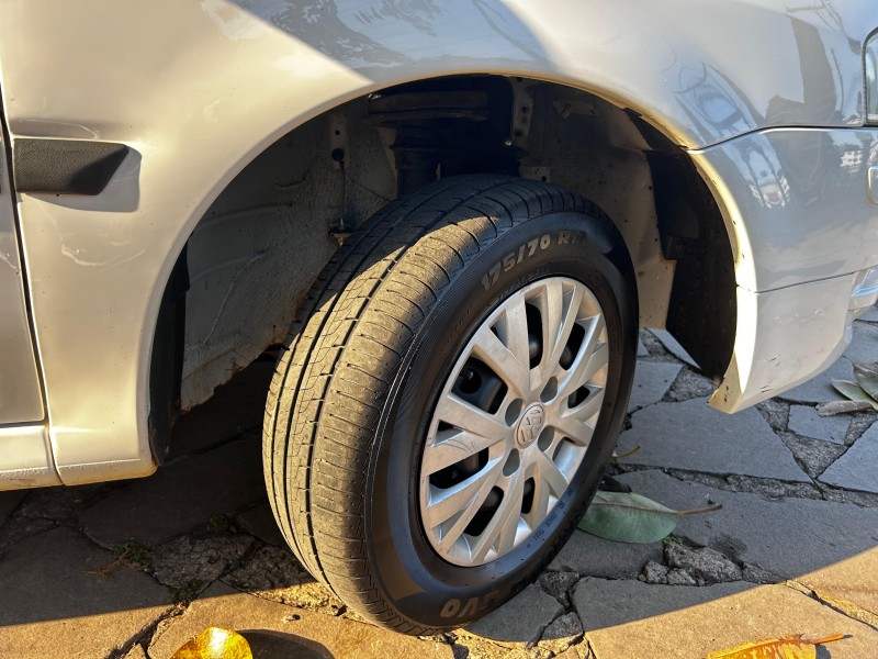 GOL 1.0 MI 8V FLEX 2P MANUAL G.IV - 2014 - TRêS COROAS