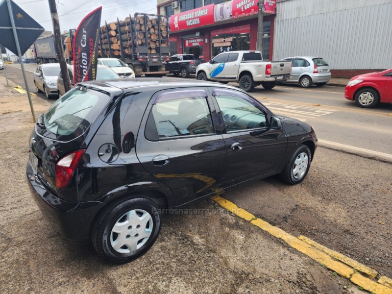CELTA 1.0 MPFI LT 8V FLEX 4P MANUAL - 2012 - VACARIA