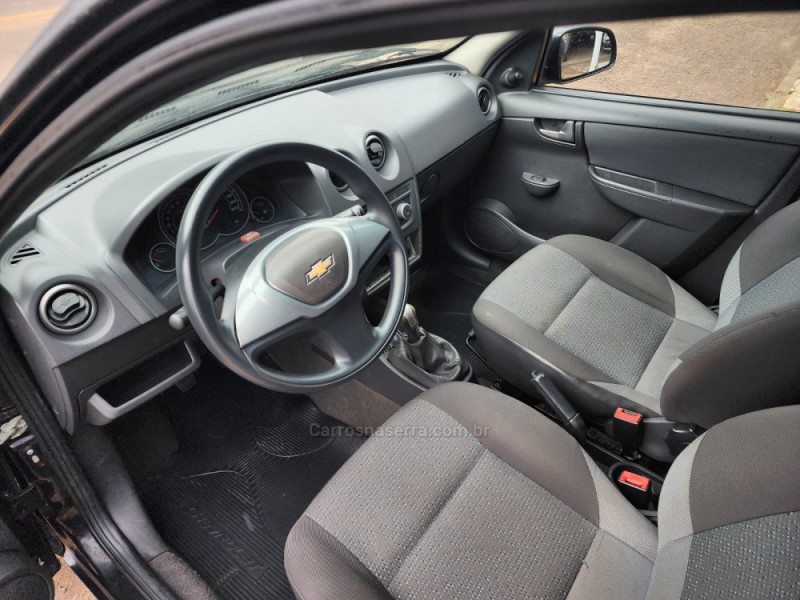 CELTA 1.0 MPFI LT 8V FLEX 4P MANUAL - 2012 - VACARIA