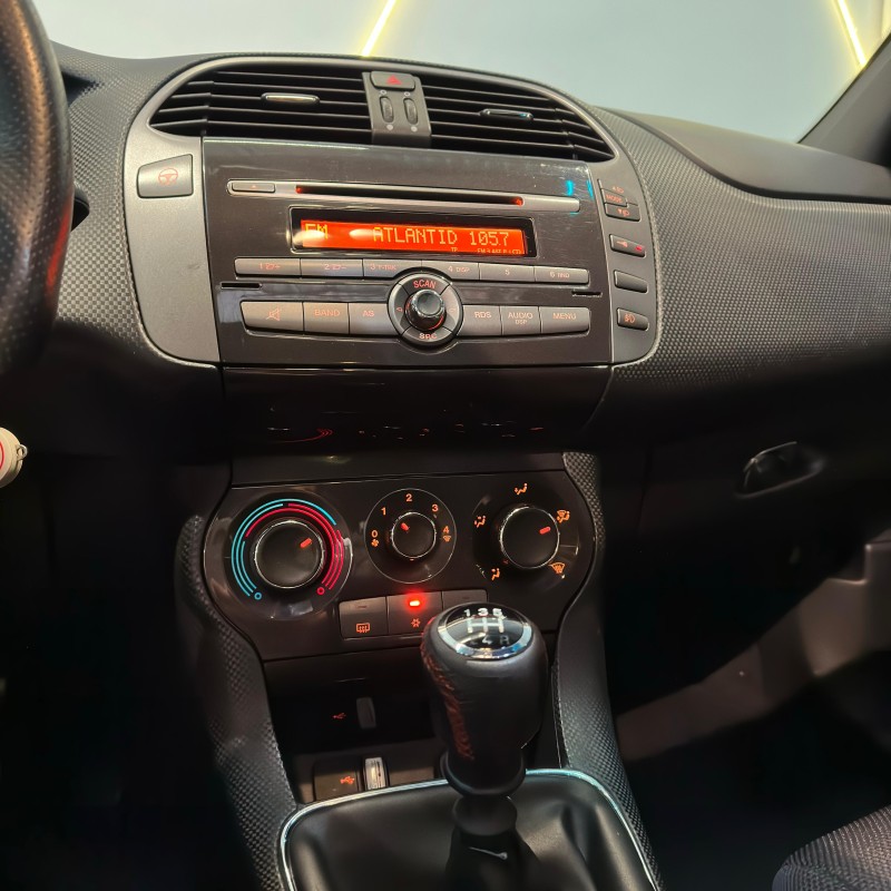 BRAVO 1.8 SPORTING 16V FLEX 4P MANUAL - 2014 - CAXIAS DO SUL