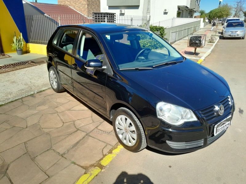 POLO 1.6 MI 8V TOTAL FLEX 4P MANUAL - 2011 - NOVA PRATA