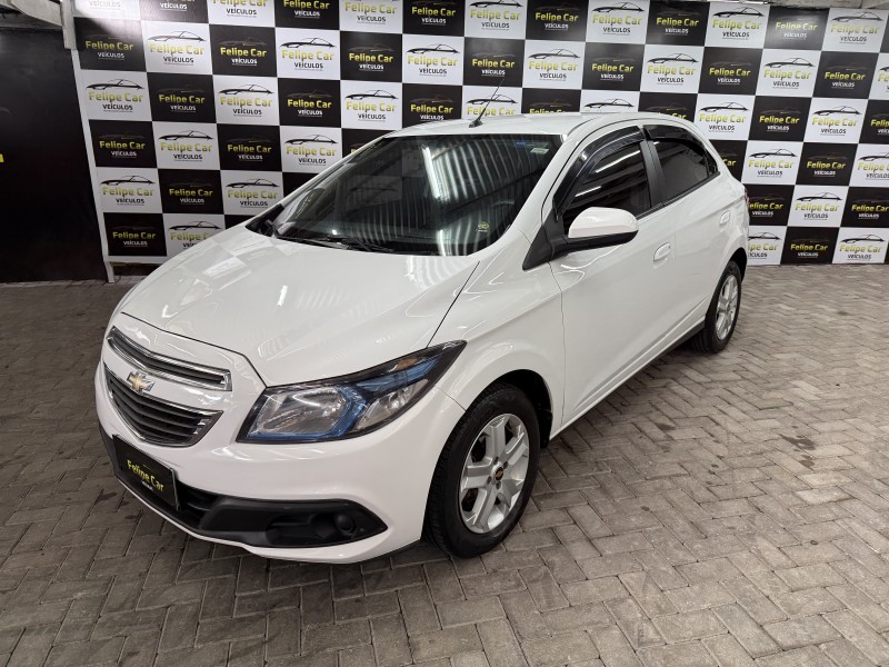 ONIX 1.4 MPFI LT 8V FLEX 4P MANUAL - 2013 - CAXIAS DO SUL