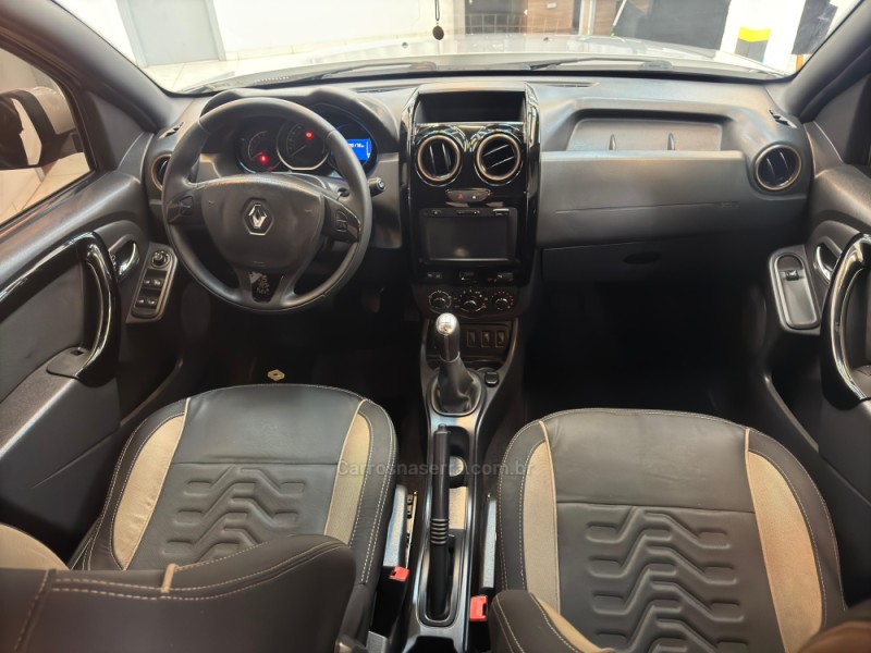 DUSTER 1.6 DAKAR 4X2 16V FLEX 4P MANUAL - 2016 - BOM RETIRO DO SUL