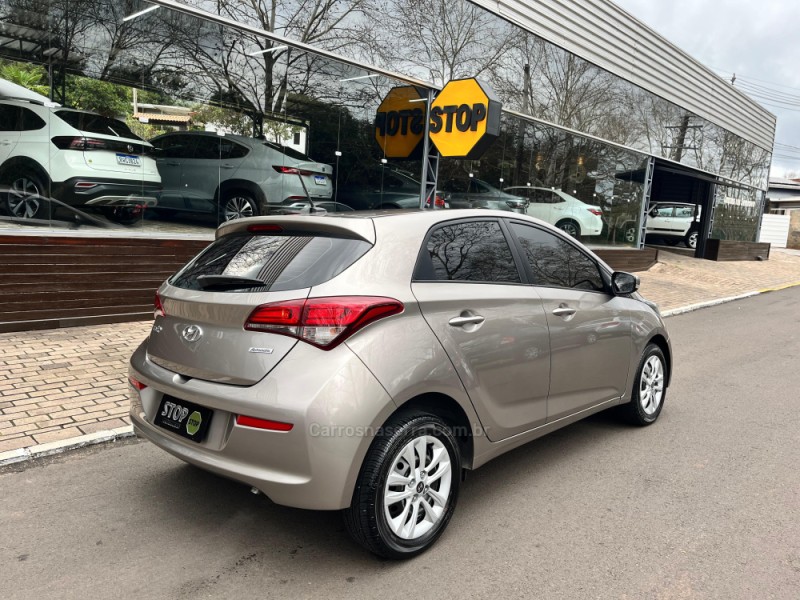 HB20 1.6 COMFORT PLUS 16V FLEX 4P AUTOMÁTICO - 2019 - DOIS IRMãOS