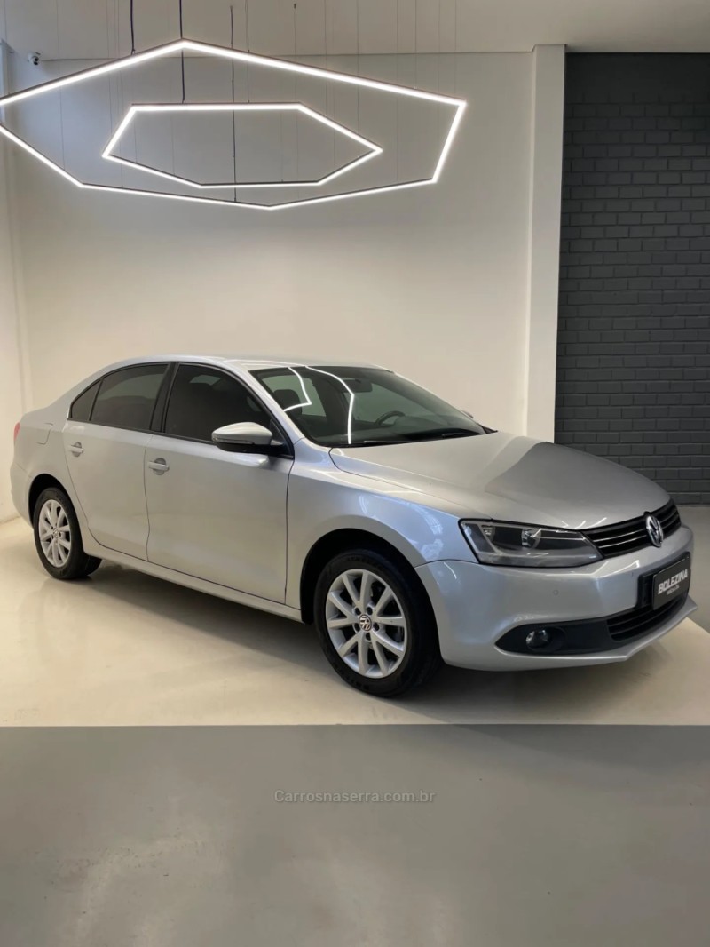 jetta 2.0 comfortline flex 4p tiptronic 2013 novo hamburgo