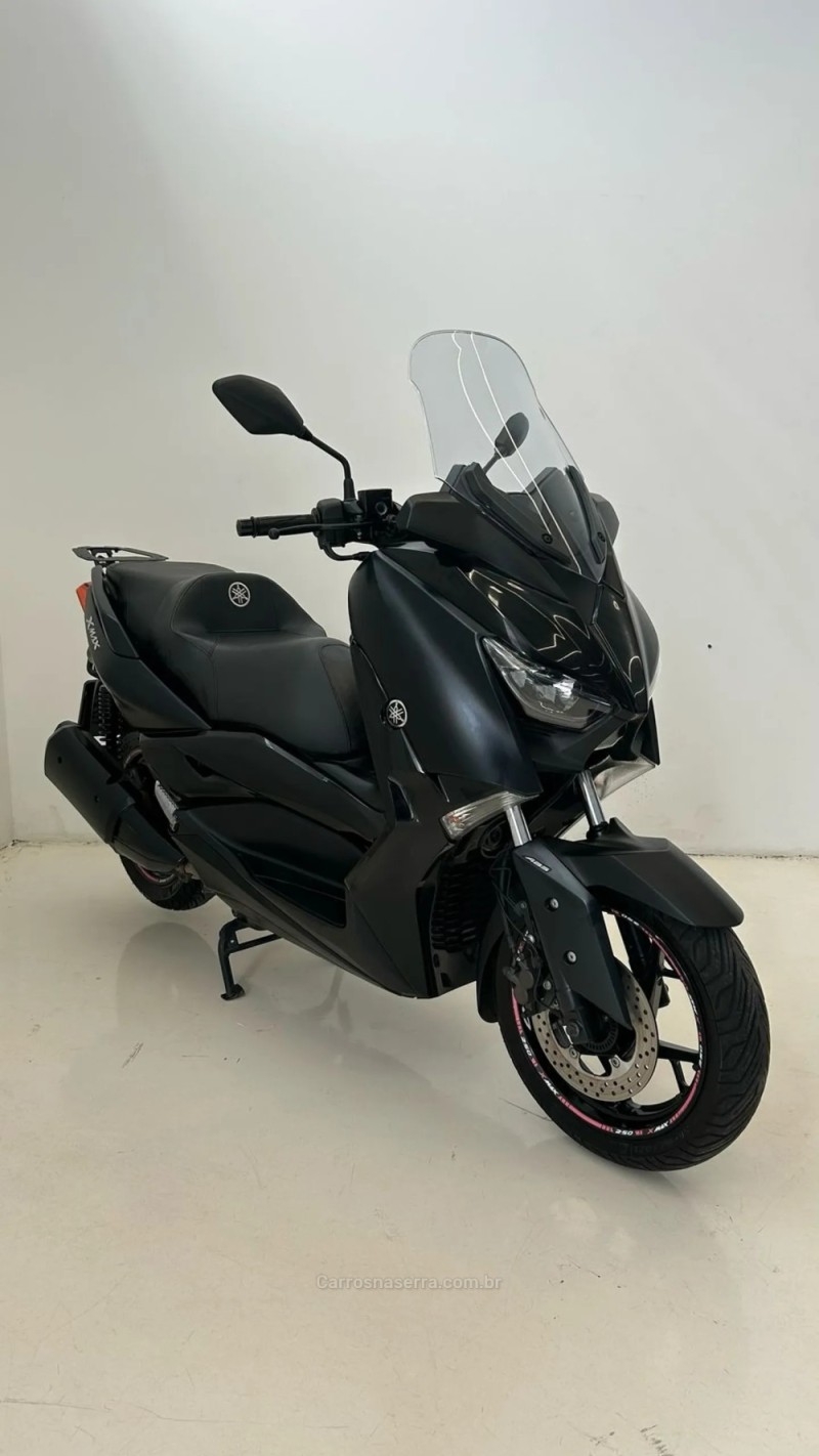 X MAX 250 ABS