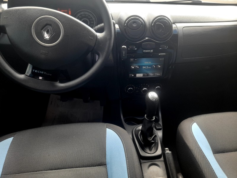 SANDERO 1.0 TECH RUN 16V FLEX 4P MANUAL - 2014 - CAXIAS DO SUL