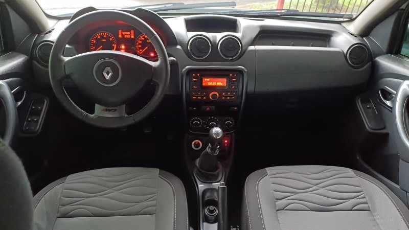 DUSTER 2.0 DYNAMIQUE 4X4 16V FLEX 4P MANUAL - 2014 - CAXIAS DO SUL