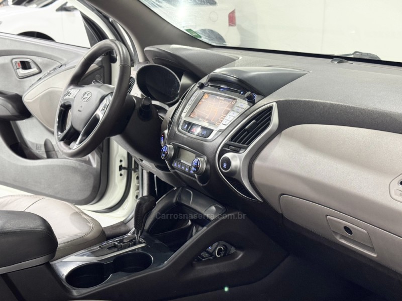 IX35 2.0 MPFI GLS 4X2 16V GASOLINA 4P AUTOMÁTICO - 2012 - ESTâNCIA VELHA