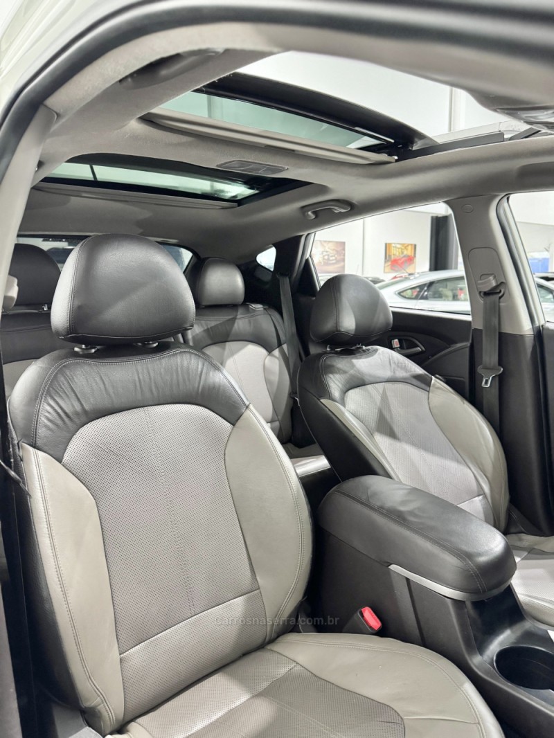 IX35 2.0 MPFI GLS 4X2 16V GASOLINA 4P AUTOMÁTICO - 2012 - ESTâNCIA VELHA
