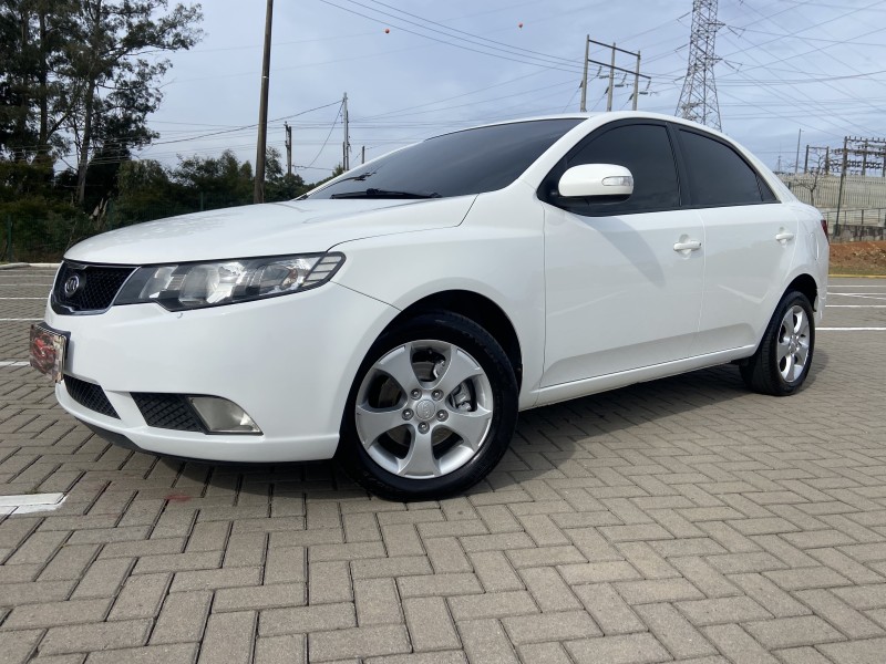 cerato 1.6 ex2 sedan 16v gasolina 4p manual 2010 caxias do sul