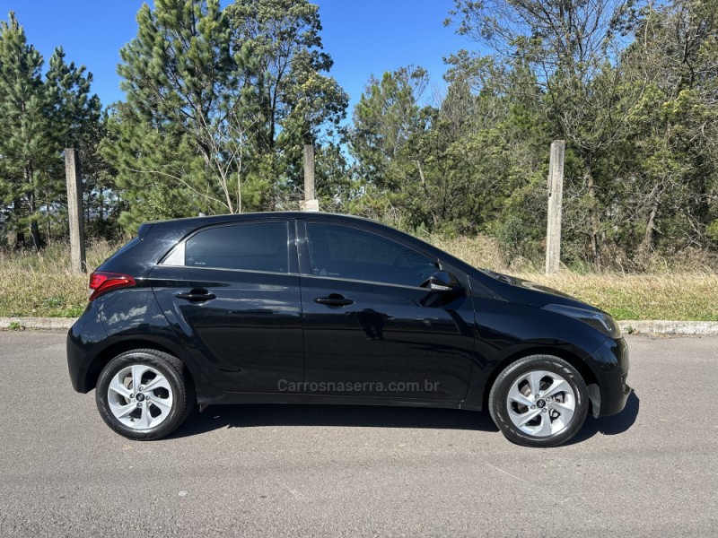 HB20 1.6 COMFORT PLUS 16V FLEX 4P AUTOMÁTICO - 2017 - BENTO GONçALVES