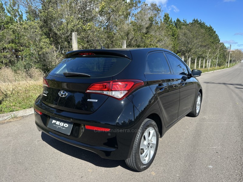 HB20 1.6 COMFORT PLUS 16V FLEX 4P AUTOMÁTICO - 2017 - BENTO GONçALVES