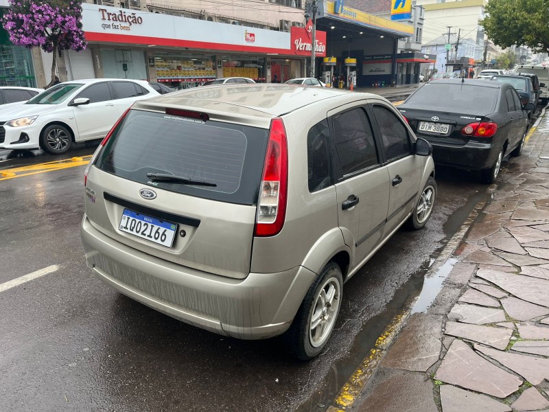 FIESTA 1.0 MPI CLASS 8V FLEX 4P MANUAL - 2010 - FLORES DA CUNHA