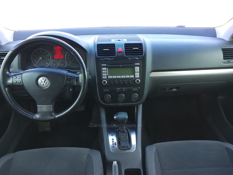 JETTA 2.5 I 20V 170CV GASOLINA 4P TIPTRONIC - 2009 - CAXIAS DO SUL