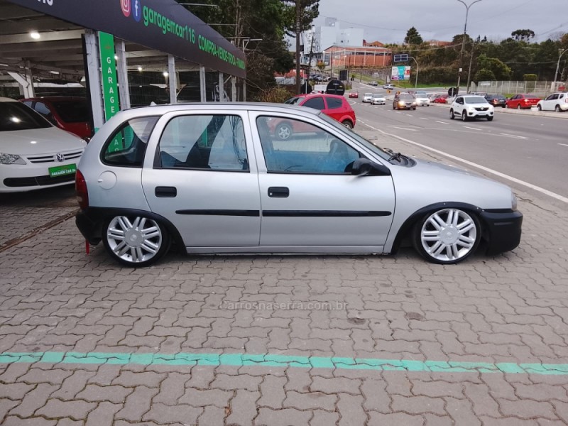 CORSA 1.0 MPFI 8V GASOLINA 4P MANUAL - 1999 - CAXIAS DO SUL