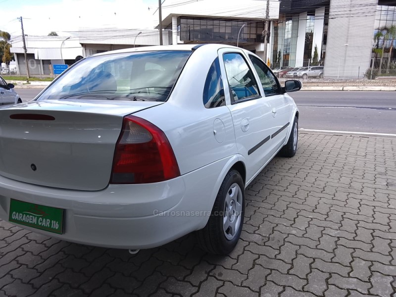 CORSA 1.0 MPFI SEDAN 8V GASOLINA 4P MANUAL - 2003 - CAXIAS DO SUL