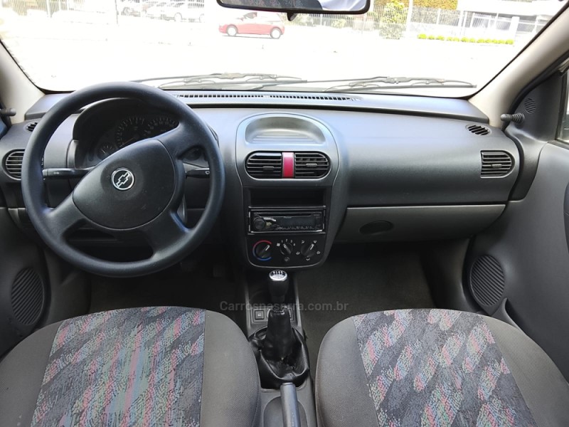 CORSA 1.0 MPFI SEDAN 8V GASOLINA 4P MANUAL - 2003 - CAXIAS DO SUL
