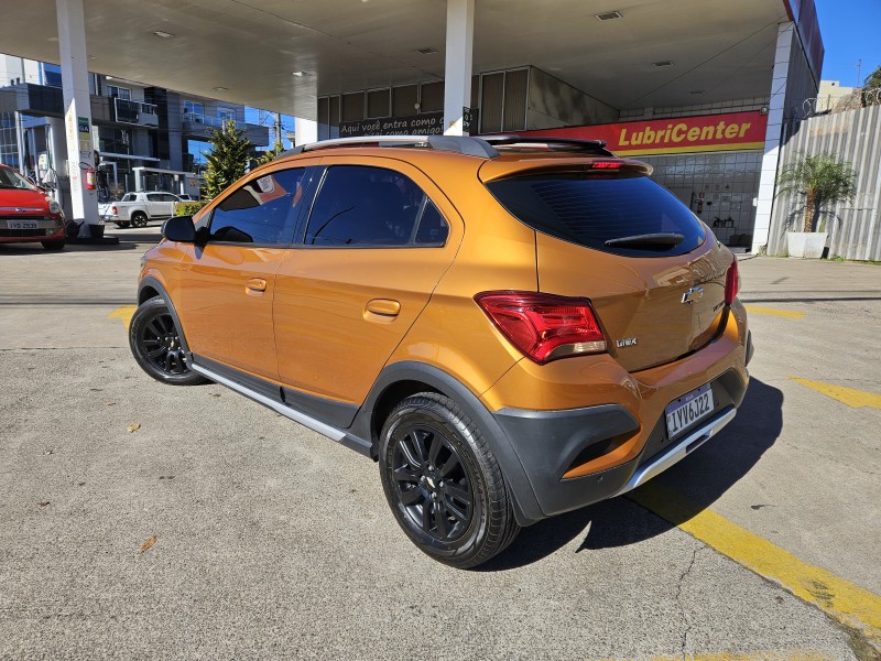 ONIX 1.4 MPFI ACTIV 8V FLEX 4P MANUAL - 2019 - CAXIAS DO SUL