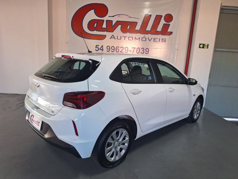ONIX 1.0 LT 12V FLEX 4P MANUAL - 2022 - CAXIAS DO SUL
