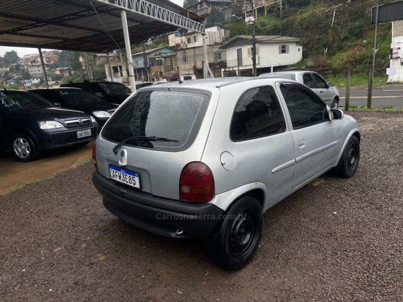 CORSA 1.0 MPFI 8V GASOLINA 4P MANUAL - 1996 - CAXIAS DO SUL