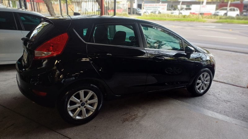 FIESTA 1.6 SE HATCH 16V FLEX 4P MANUAL - 2012 - CAXIAS DO SUL
