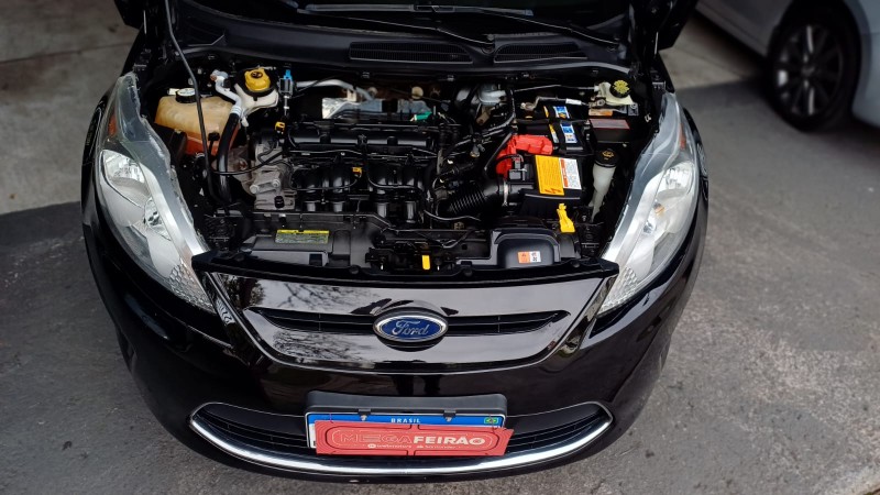 FIESTA 1.6 SE HATCH 16V FLEX 4P MANUAL - 2012 - CAXIAS DO SUL