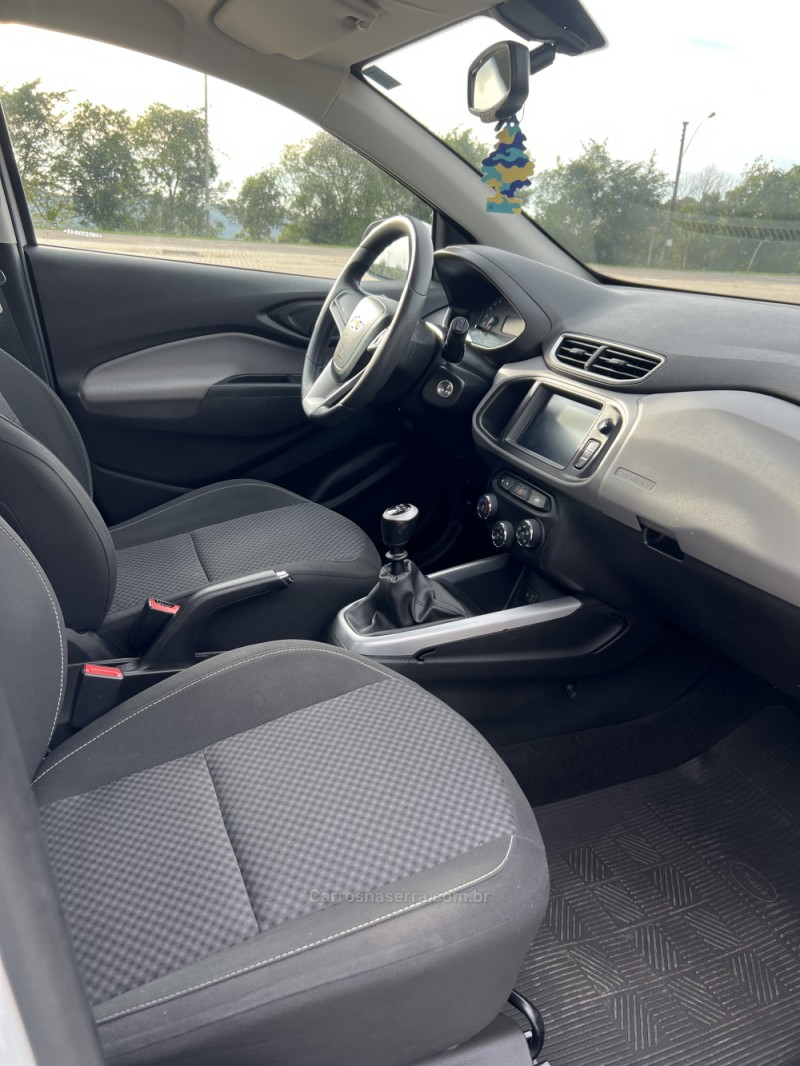 ONIX 1.0 MPFI LT 8V FLEX 4P MANUAL - 2017 - ANTôNIO PRADO