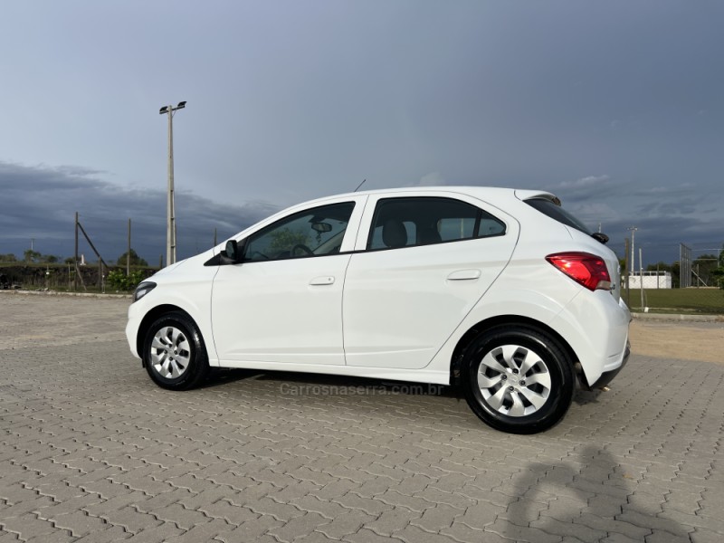 ONIX 1.0 MPFI LT 8V FLEX 4P MANUAL - 2017 - ANTôNIO PRADO