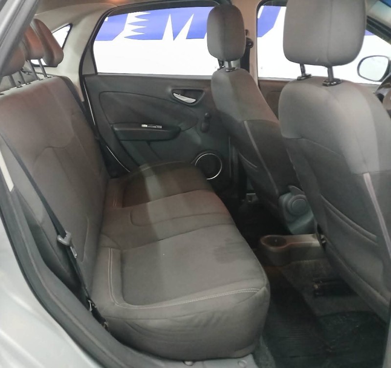 SIENA 1.4 MPI ATTRACTIVE 8V FLEX 4P MANUAL - 2013 - CAXIAS DO SUL