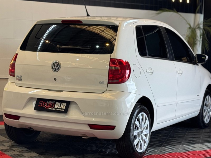 FOX 1.6 MI ITREND 8V FLEX 4P MANUAL - 2013 - ESTâNCIA VELHA