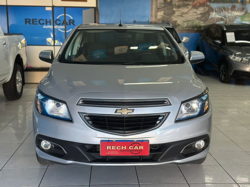 PRISMA 1.4 MPFI LTZ 8V FLEX 4P AUTOMÁTICO - 2015 - CAXIAS DO SUL